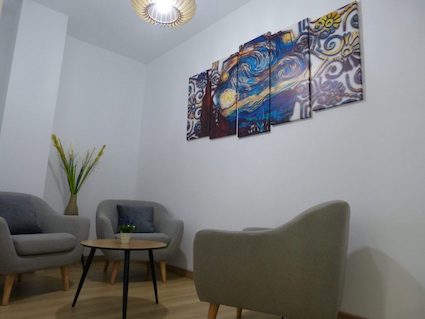 8 Sala de terapia para adultos de Eureka Psicología